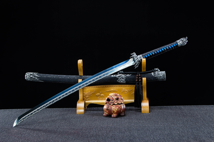 Đao Tú Xuân Linh Diệm – Thép Mangan Hiệu Suất Cao